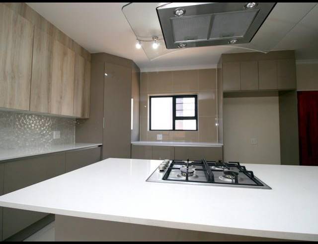 3 BEDROOM DUPLEX FOR SALE IN RADIOKOP